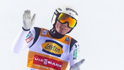 ​Prevc deklasuje rywali w Klingenthal. Polacy poza czołówką