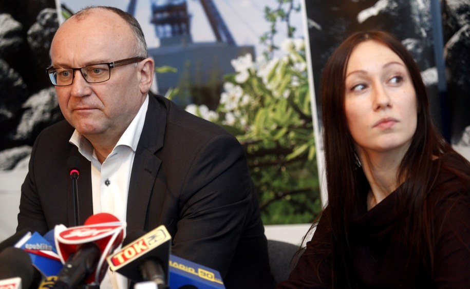 Prezes Kompanii Węglowej Krzysztof Sędzikowski i przewodnicząca RN Kompanii Węglowej Małgorzata Dec-Kruczkowska /Andrzej Grygiel /PAP