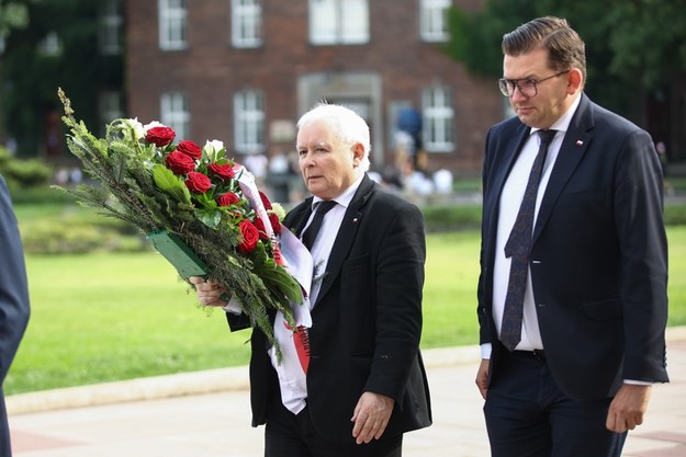 Prezes PiS Jarosław Kaczyński i poseł Łukasz Kmita /	Łukasz Gągulski /PAP