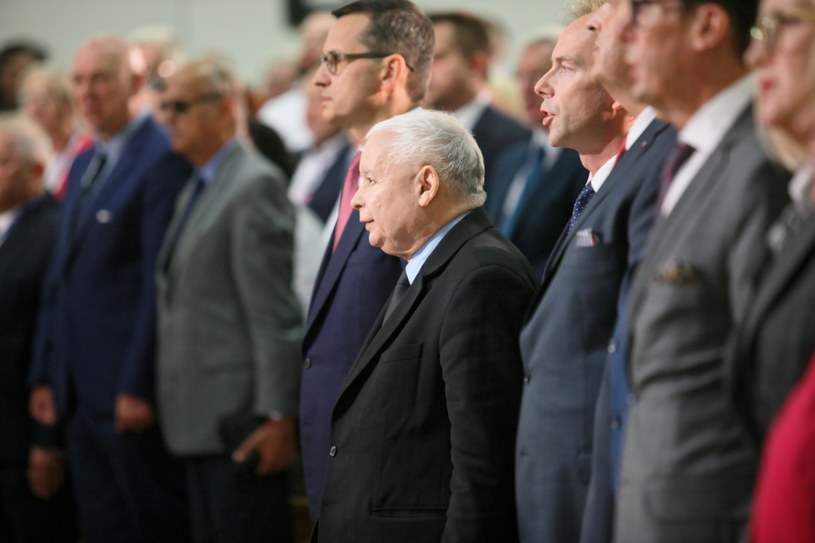 Prezes PiS Jarosław Kaczyński i premier Mateusz Morawiecki podczas konwencji wojewódzkiej / 	Lech Muszyński    /PAP