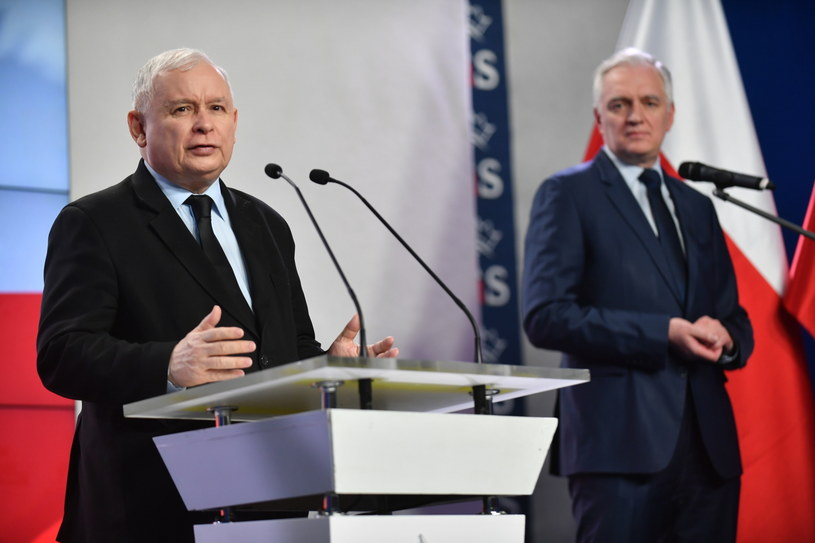 Prezes PiS Jarosław Kaczyński oraz wicepremier, minister nauki i szkolnictwa wyższego, prezes partii Porozumienie Jarosław Gowin /PAP