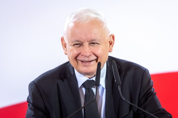 Prezes PiS Jarosław Kaczyński podczas spotkania z mieszkańcami Włocławka /Tytus Żmijewski /PAP
