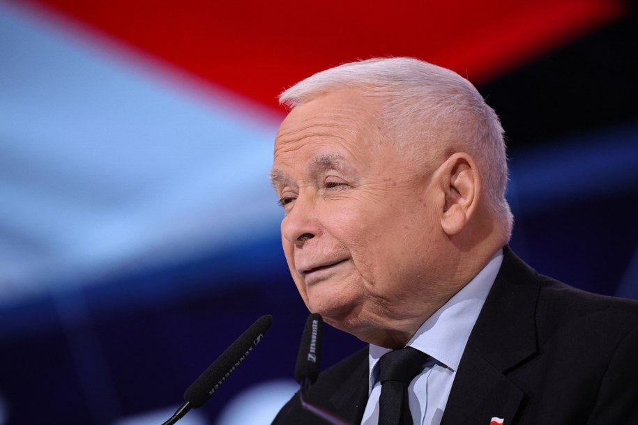 Prezes PiS Jarosław Kaczyński podczas wystąpienia programowego w trakcie drugiego dnia konwencji PiS w Międzynarodowym Centrum Kongresowym w Katowicach, 25.10.2025 /Art Service /PAP