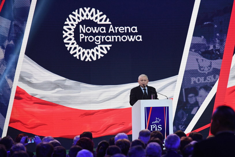 Prezes PiS Jarosław Kaczyński przemawia podczas Konwencji Prawa i Sprawiedliwości w Warszawie / 	Radek Pietruszka   /PAP
