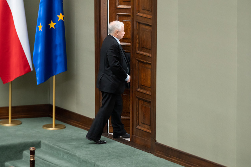 Prezes PiS Jarosław Kaczyński uderzył w UE z całą mocą /Marcin Banaszkiewicz /Agencja FORUM