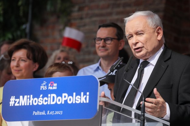 Prezes PiS Jarosław Kaczyński w Pułtusku /Paweł Supernak /PAP