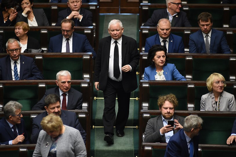 Prezes PiS Jarosław Kaczyński w Sejmie /Adam Chelstowski /Agencja FORUM