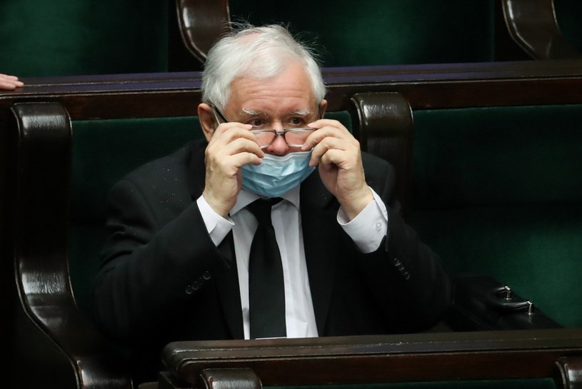 Prezes PiS Jarosław Kaczyński w Sejmie /fot. Andrzej Iwanczuk /Reporter