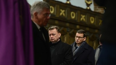 Prezes PiS podczas miesięcznicy: Suwerenna, wolna, demokratyczna Polska to nasz cel 