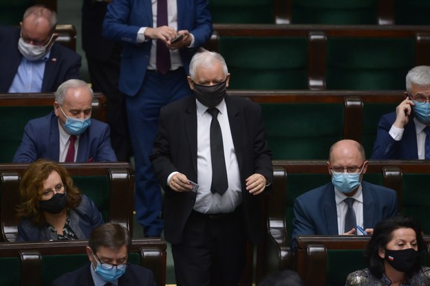 Prezes PiS, wicepremier Jarosław Kaczyński na sali obrad Sejmu / 	Marcin Obara  /PAP