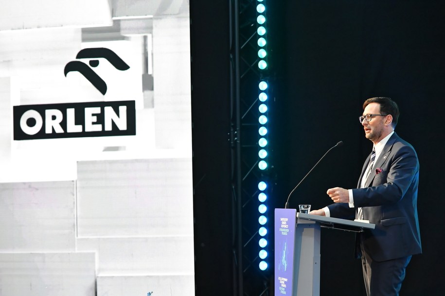 Prezes PKN ORLEN Daniel Obajtek podczas obrad Samorządowego Kongresu Gospodarczego w Lublinie /PAP