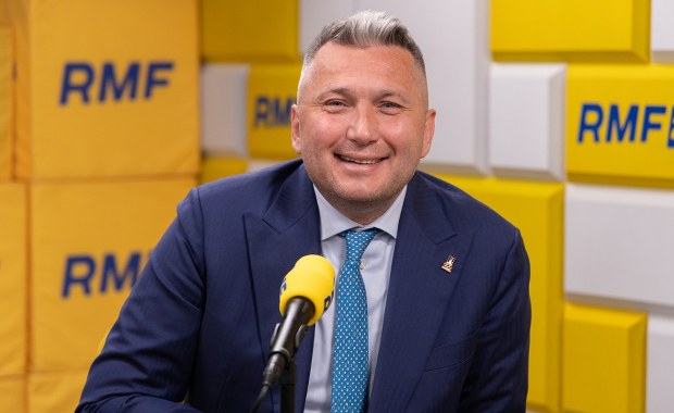 Prezes PKOl daje im "pięćdziesiąt tysięcy tokenów"