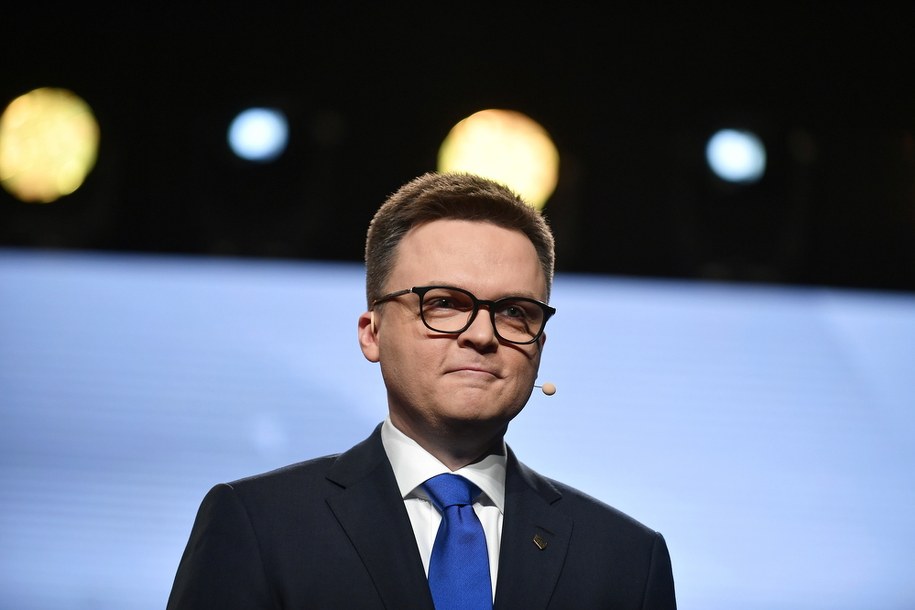 Prezes Polski 2050 Szymon Hołownia podczas konwencji ruchu / 	Marcin Obara  /PAP