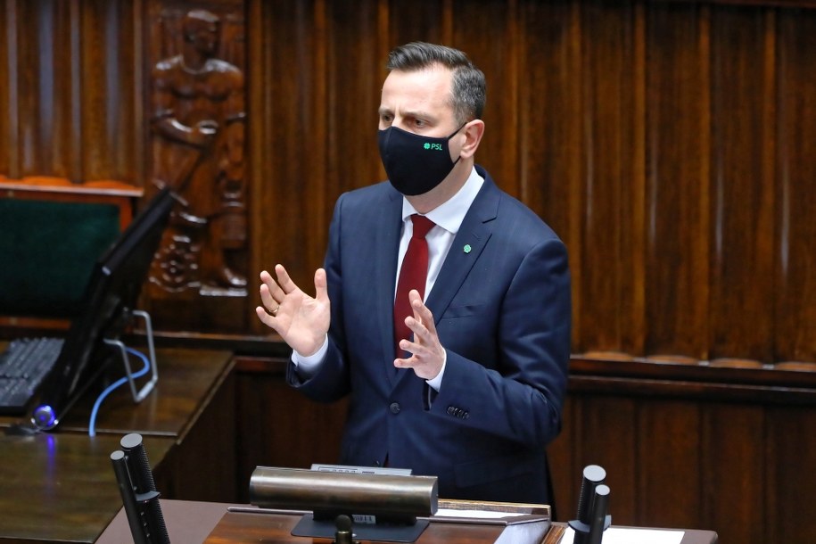 Prezes Polskiego Stronnictwa Ludowego Władysław Kosiniak-Kamysz przemawia na sali obrad Sejmu w Warszawie /Rafał Guz /PAP