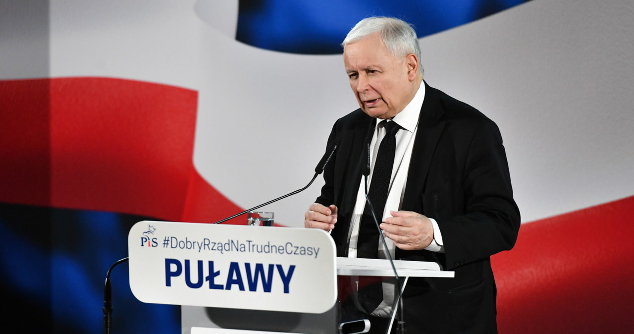 Prezes Prawa i Sprawiedliwości Jarosław Kaczyński podczas spotkania z mieszkańcami Puław, 12 bm. /Wojtek Jargiło /PAP