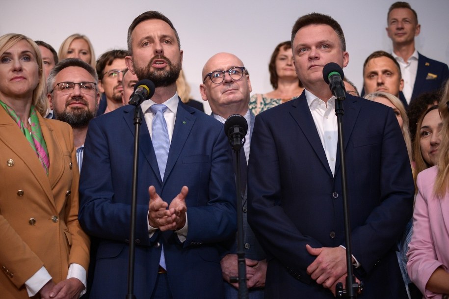 Prezes PSL Władysław Kosiniak-Kamysz i przewodniczący Polski 2050 Szymon Hołownia / 	Marcin Obara  /PAP