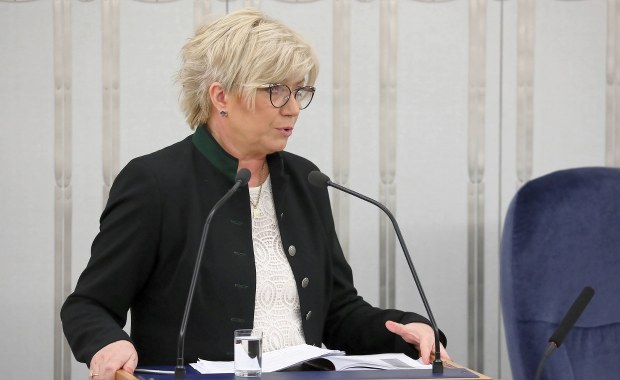 Prezes TK zawiesza posiedzenie trzech Izb Sądu Najwyższego, rzecznik SN odpowiada
