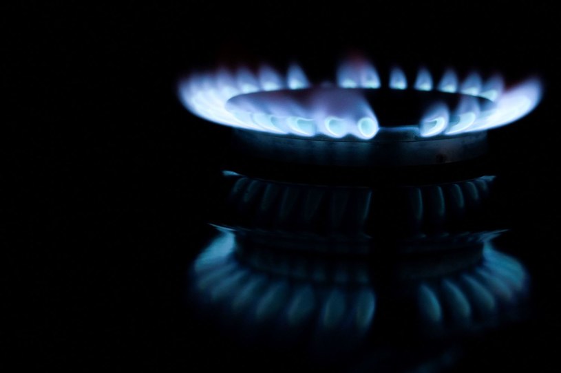 Prezes URE zatwierdził taryfy na sprzedaż gazu przez PGNiG Obrót Detaliczny oraz na dystrybucję tego paliwa przez Polską Spółkę Gazownictwa. /AFP
