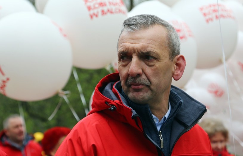 Prezes ZNP Sławomir Broniarz /Mariusz Grzelak /Reporter