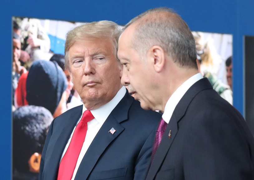 Prezydenci Donald Trump i Recep Tayyip Erdogan /TATYANA ZENKOVICH  /AFP