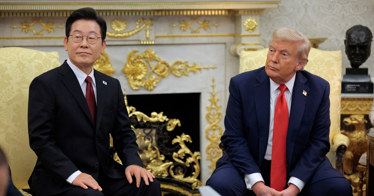 Prezydenci Li Dze Mjung i Donald Trump podczas spotkania w Waszyngtonie /Chip Somodevilla /AFP