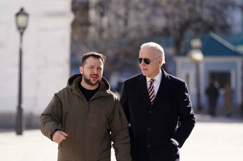 Prezydenci Ukrainy Wołodymyr Zełenski i USA Joe Biden w Kijowie /DIMITAR DILKOFF /AFP