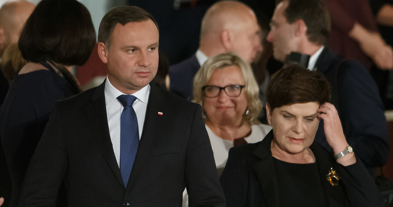 Prezydent Andrzej Duda i premier Beata Szydło /Krystian Maj /Agencja FORUM