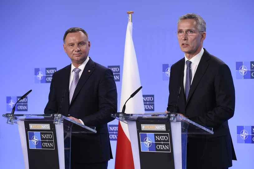 Prezydent Andrzej Duda i sekretarz generalny NATO Jens Stoltenberg /JOHN THYS / AFP /AFP