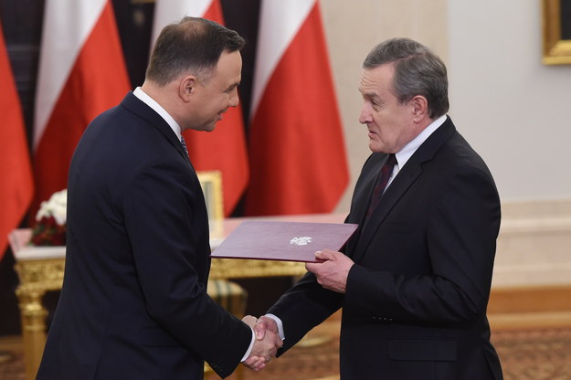 Prezydent Andrzej Duda i wicepremier Piotr Gliński /Radek Pietruszka /PAP