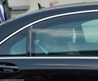 Prezydent Andrzej Duda jechał  pancernym BMW serii 7. Na A4 pękła opona