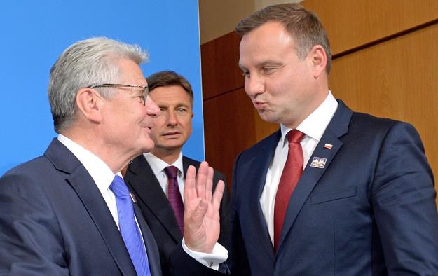 Prezydent Andrzej Duda (P), prezydent Niemiec Joachim Gauck (L) i prezydent Słowenii Borut Pahor /PAP