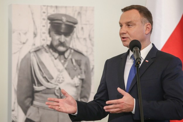 Prezydent Andrzej Duda podczas inauguracyjnego posiedzenia Komitetu Narodowych Obchodów Setnej Rocznicy Odzyskania Niepodległości Rzeczypospolitej Polskiej /Kancelaria Prezydenta RP/Grzegorz Jakubowski /PAP