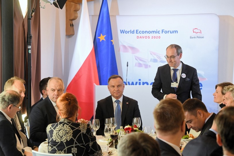 Prezydent Andrzej Duda podczas spotkania z liderami biznesu / 	Radek Pietruszka   /PAP