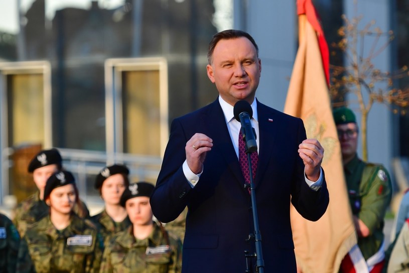 Prezydent Andrzej Duda podczas spotkania z mieszkańcami powiatu sulęcińskiego / 	Marcin Bielecki    /PAP