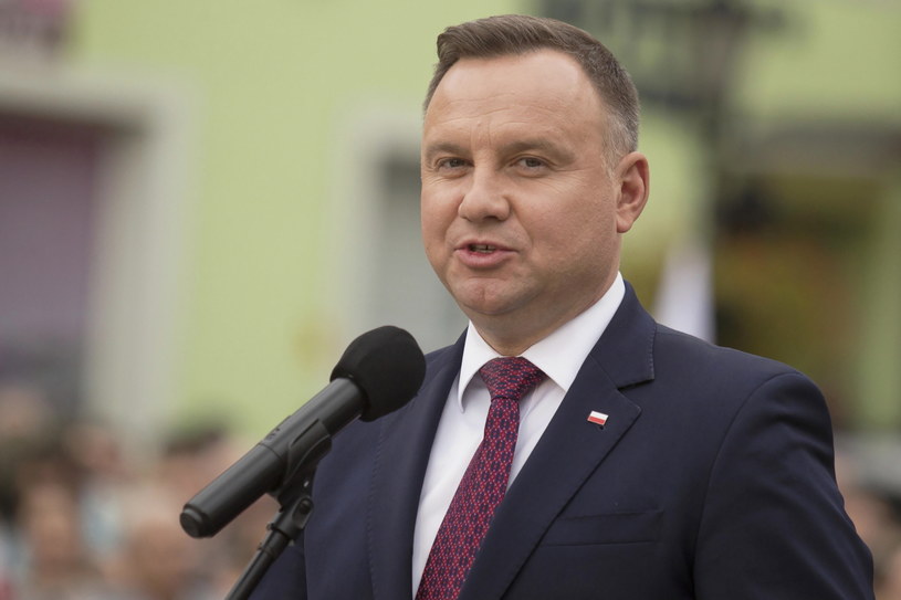 Prezydent Andrzej Duda podczas spotkania z mieszkańcami Środy Śląskiej /Aleksander Koźmiński /PAP