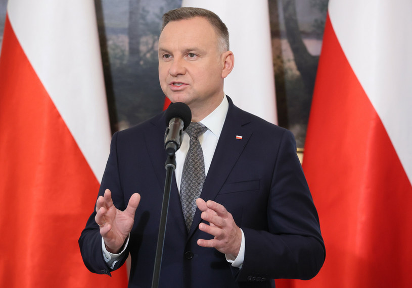 Prezydent Andrzej Duda podpisał ustawę o "czternastej" emeryturze /Wojciech Olkuśnik /East News