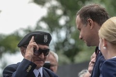 Prezydent Andrzej Duda spotkał  się z powstańcami warszawskimi