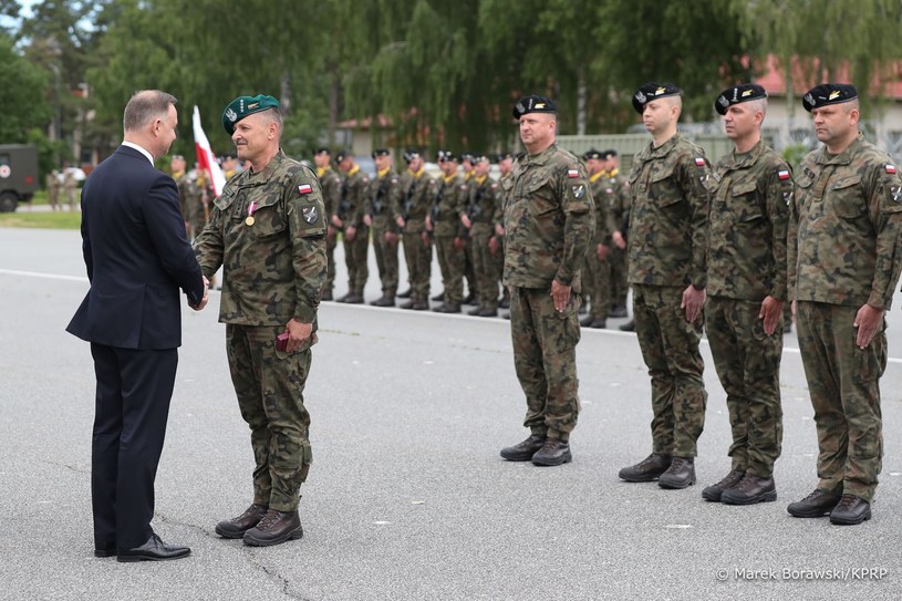 Prezydent Andrzej Duda spotkał się z żołnierzami na Łotwie /KPRP/Marek Borawski /