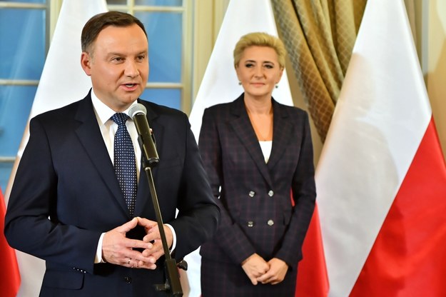 Prezydent Andrzej Duda z małżonką Agatą Kornhauser-Dudą / 	Maciej Kulczyński    /PAP