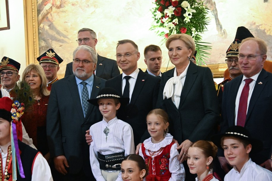 Prezydent Andrzej Duda z żoną Agatą Kornhauser-Dudą podczas obchodów Dnia Kazimierza Pułaskiego /Radek Pietruszka /PAP