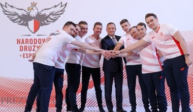 Prezydent Andrzej Duda zaprezentował Narodową Drużynę Esportu!