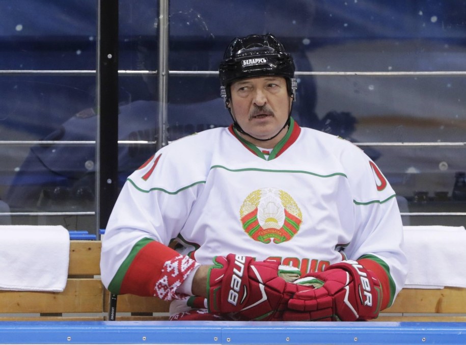 Prezydent Białorusi apeluje do mediów o obronę "suwerenności informacyjnej" kraju /MIKHAIL METZEL  /PAP/EPA