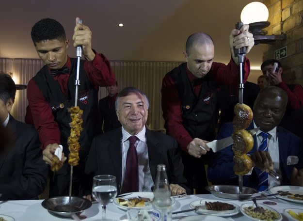 Prezydent Brazylii Michel Temer (na zdjęciu) przekonuje, że nie ma zagrożenia dla zdrowia po spożyciu mięsa produkowanego w Brazylii. /Joedson Alves /PAP/EPA