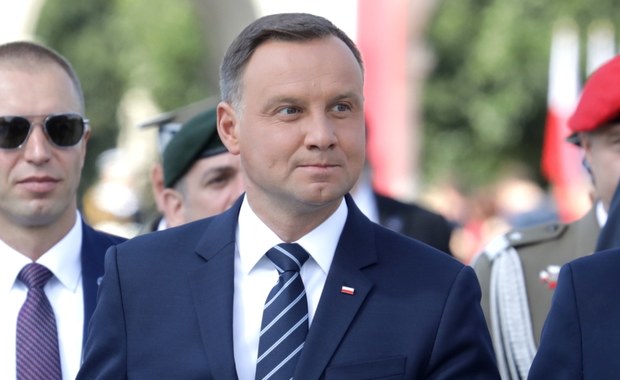 Prezydent Duda ma szansę wyprowadzić Polskę z zaciskającego się brukselskiego klinczu