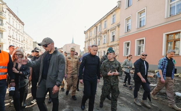 Prezydent Duda tłumaczy, dlaczego dopiero teraz przyjechał do powodzian
