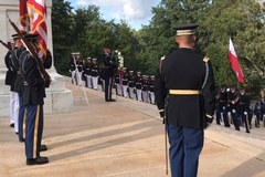 Prezydent Duda złożył wieniec na Grobie Nieznanych Żołnierzy w Arlington