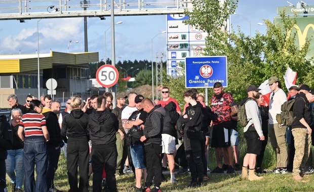 Prezydent dziękuje "patrolom" Bąkiewicza. Nerwowa sytuacja na granicy z Niemcami