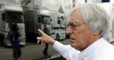 Prezydent F1, Bernie Ecclestone popiera proponowane zmiany mające oszczędzić masę pieniędzy /AFP