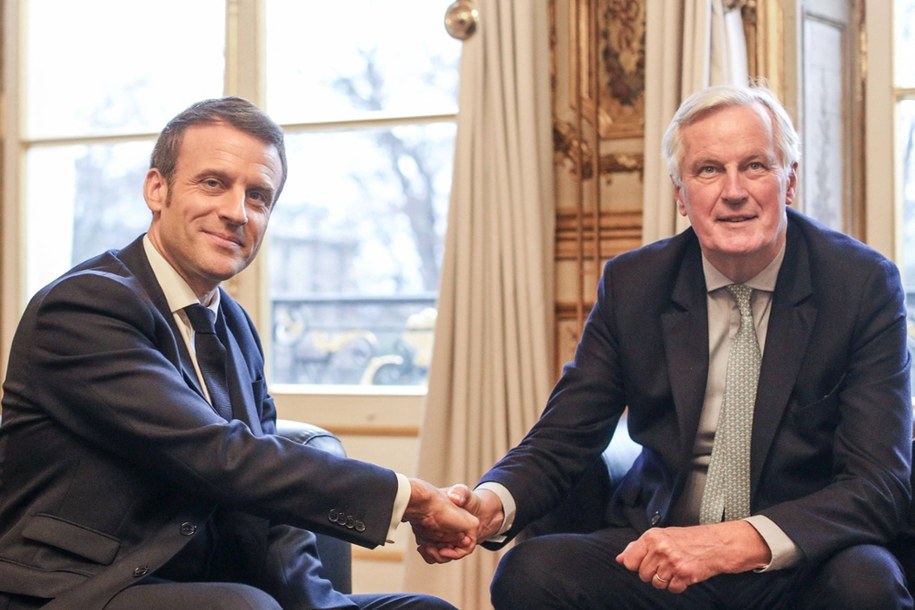 Prezydent Francji Emmanuel Macron i premier Francji Michel Barnier /Stephane Lemouton/Pool/ABACAPRESS.COM /PAP