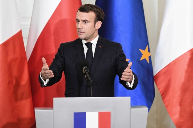 Prezydent Francji Emmanuel Macron podczas spotkania z przedstawicielami mediów w Pałacu Prezydenckim / 	Radek Pietruszka   /PAP